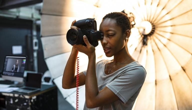 Le photographe doit être polyvalent : avoir un œil et maîtriser les outils numériques.
